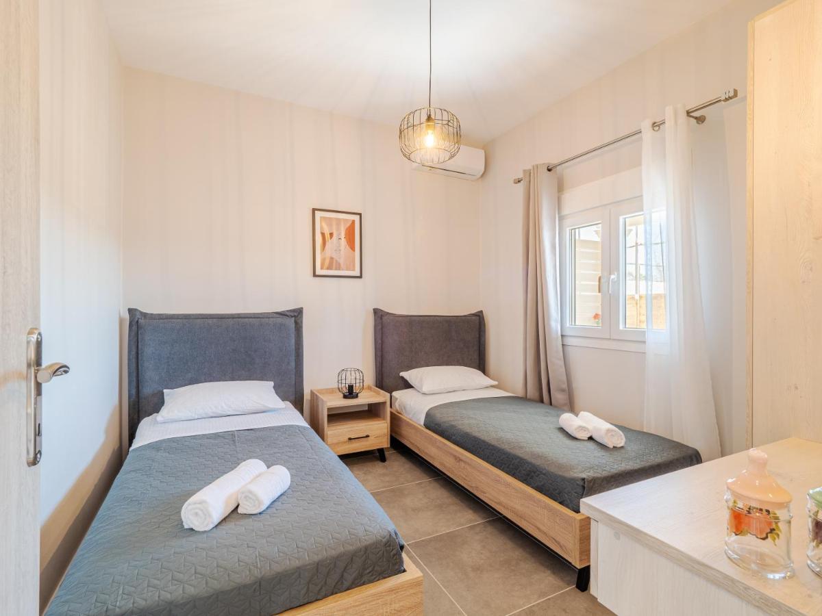 M&K - Maria'S Stylish Apartment Near Alykes Beach Corfu  Exterior foto