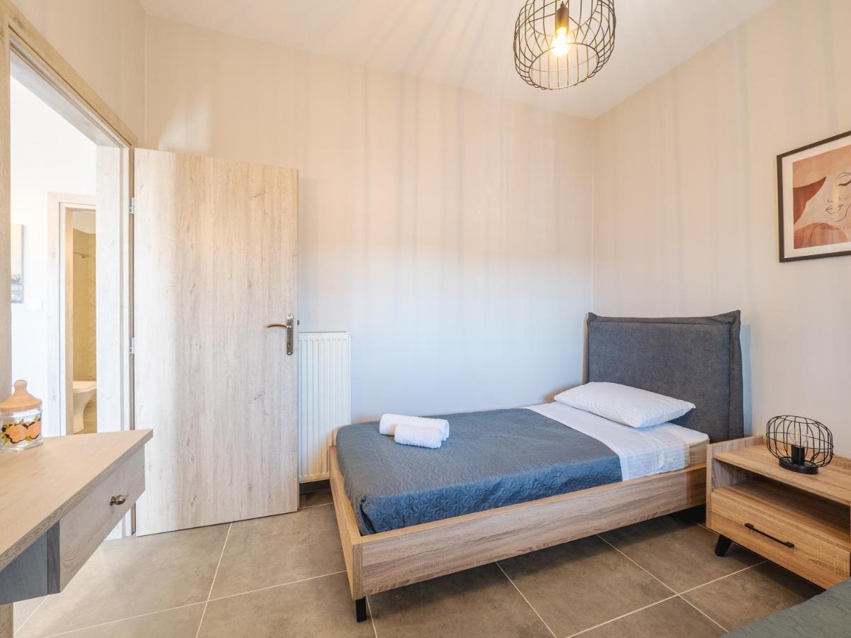 M&K - Maria'S Stylish Apartment Near Alykes Beach Corfu  Exterior foto